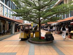 Toa Payoh Central (D12), Shop House #456649571